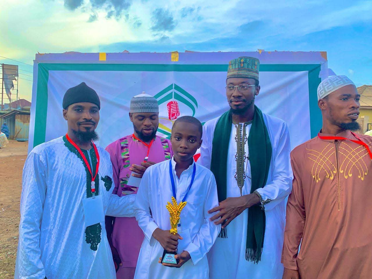 Group photo with Musabaqa competition winners